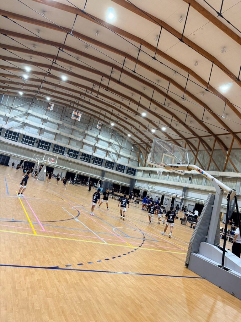 大会会場の綾てるはドーム